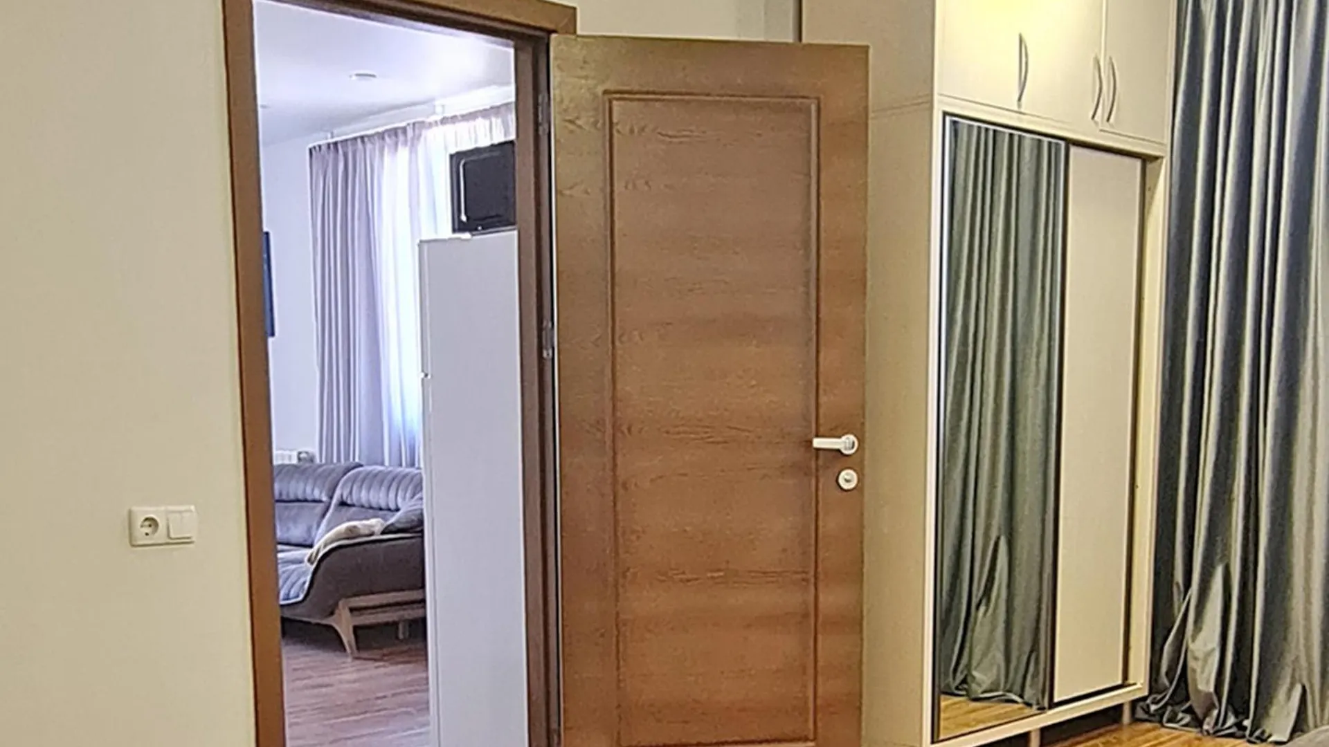 Bright And Airy Apartment Free Wi-Fi Open Space 3-Rooms 2-Balconies Batumi